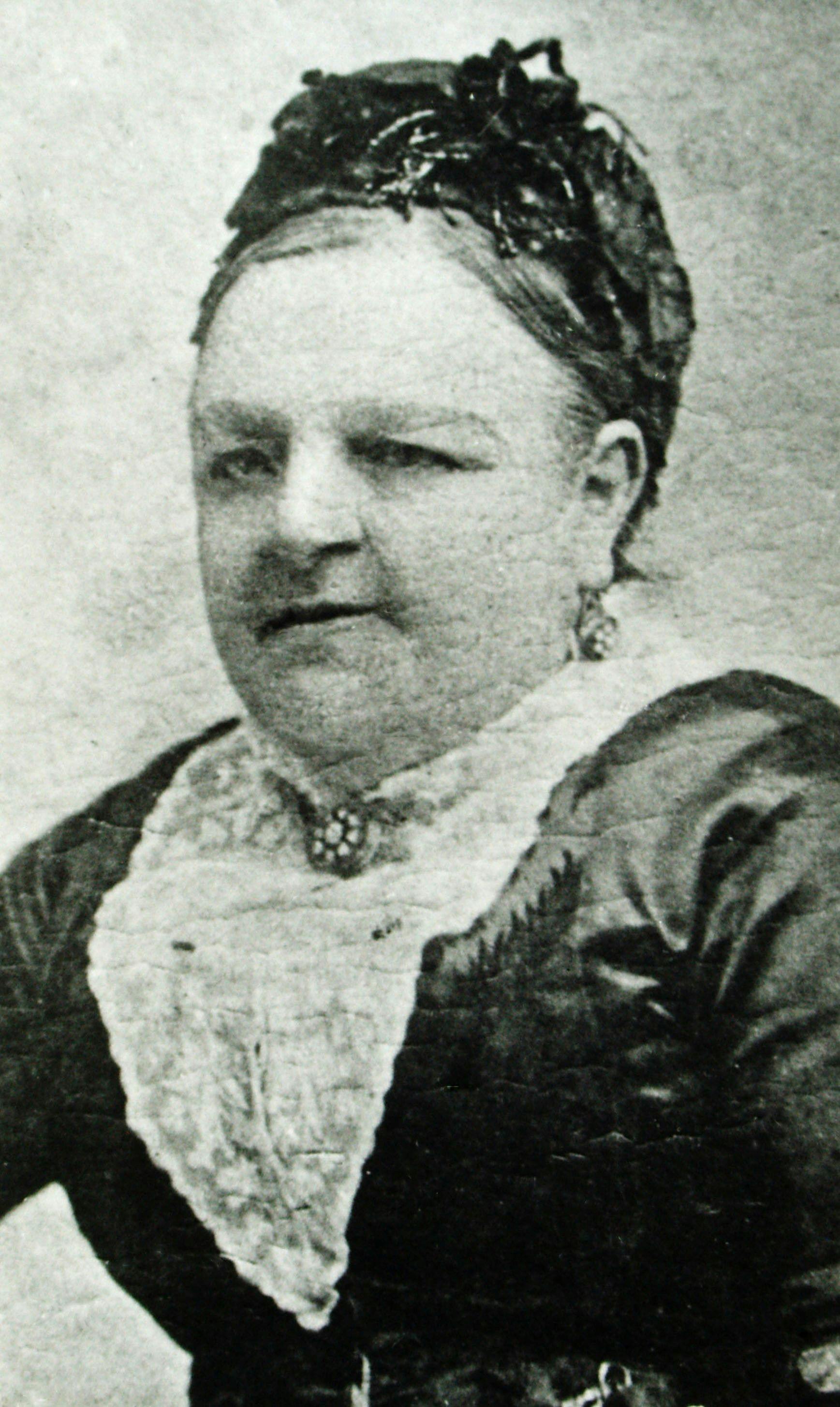 Mary Russell, Mother of Frank Thomas Mohr